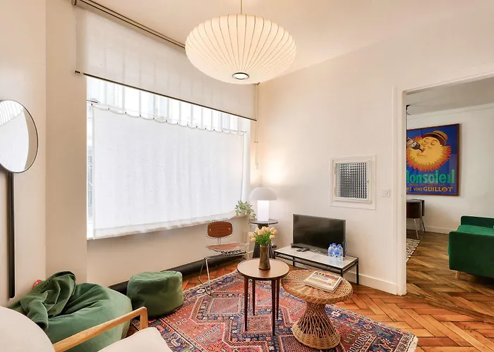 Bright Apartment In The 10Arr. - 4 People Paris, France