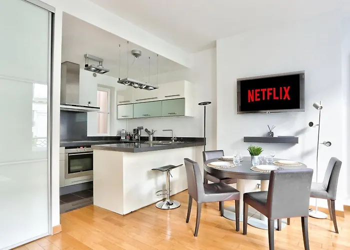 Appartement Quartier Champs-Élysées 4 Free Netflix Parigi, Francia