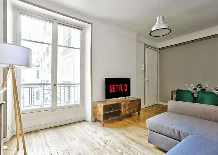 Le Marais Charmant Appartement Paris Free Netflix, Francia