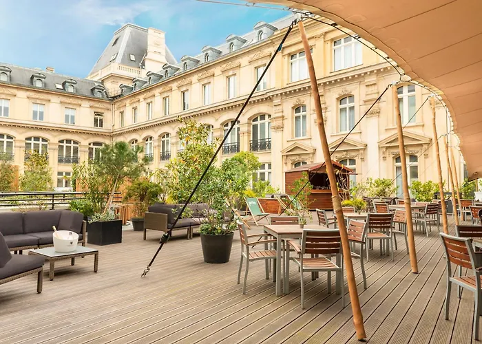 Hotel Crowne Plaza Paris - Republique By Ihg, Francia