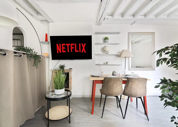 Élégant Studio Appartement Quartier Ile Saint Louis Free Netflix Parigi, Francia