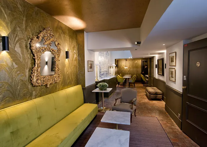 Hotel Henri IV Rive Gauche Paris, France