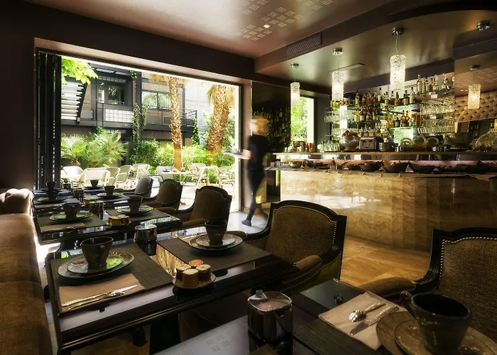 B Montmartre Hotel Paris, France