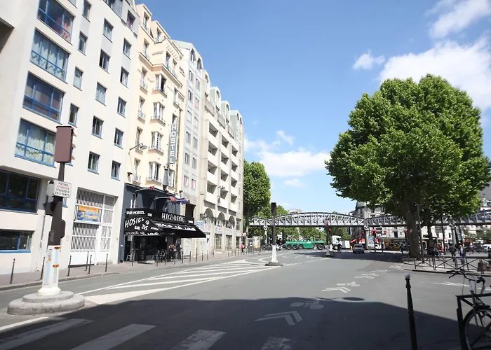 Peace & Love Hostel Paris, France