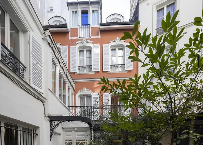 Yuna Blanche - Serviced Apartments Paris, France