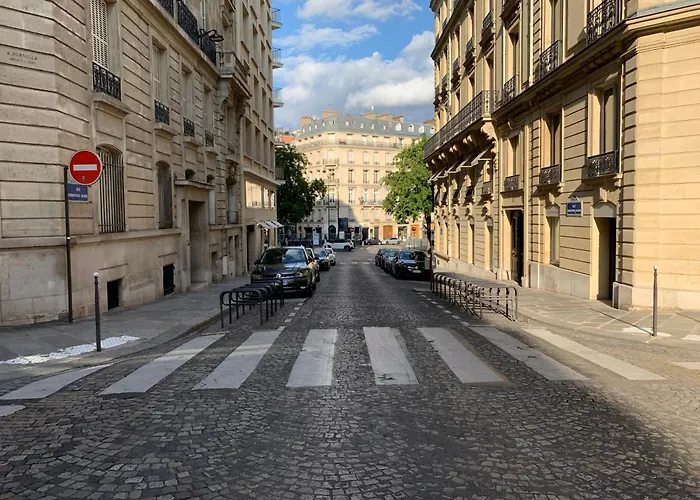 Ws Champs-Elysees - Colomb Paris, França