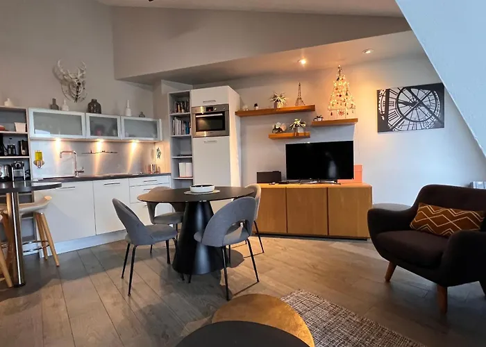 Superbe Appartement Proche Du Marais Parigi, Francia
