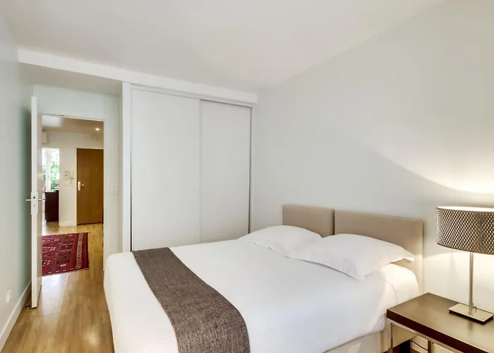 Apartments For Work In City Center Paris, France