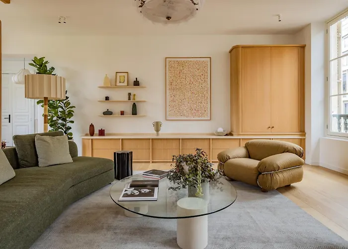 1.75 Paris La Source Apartment, France