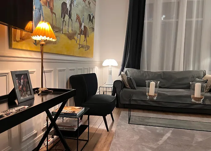 Villa Eiffel Paris, France
