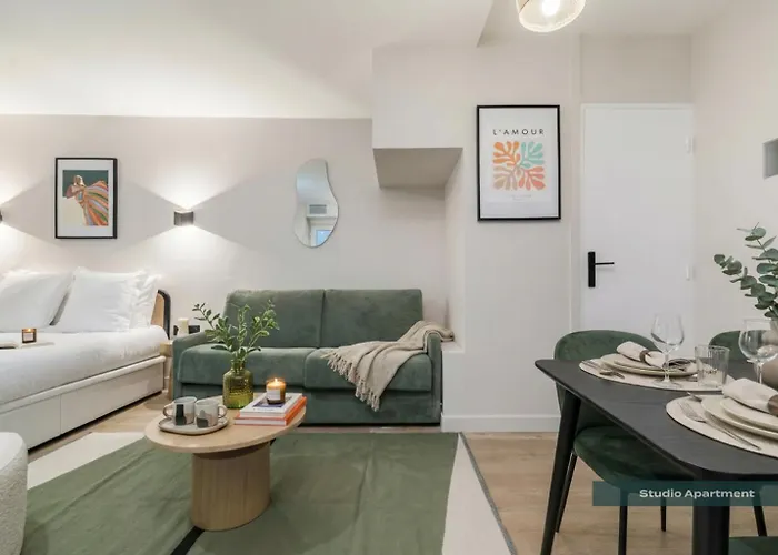 Poeticstay - Montmartre - Dunkerque Paris, France