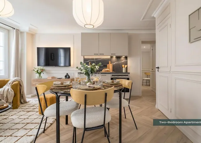 Poeticstay - Saint Lazare Paris, France
