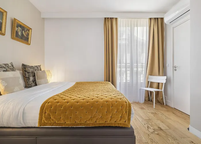 Rue Charlot Le Marais Apartment Paris, France