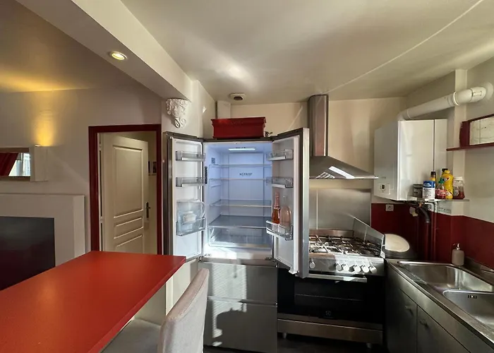 Appartamento Red Flat Parigi, Francia