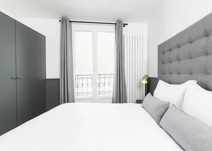 Livinparis - Luxury 2 Bedrooms Opera I, France