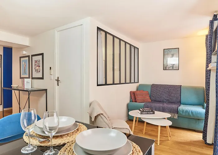 Résidence Le Marais by Studio prestige Parigi, Francia
