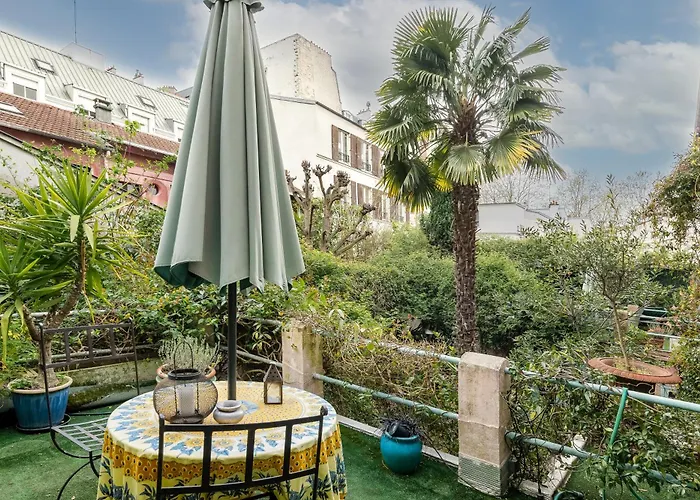 "Maison 1850 Paris 18" Chambre G Avec Terrasse Et Parking En Option, Frankreich