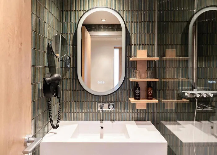 Novotel Paris Les Halles, Franţa