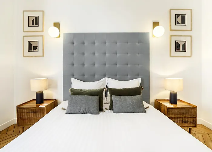 Livinparis - Luxury Ac 4 Bedrooms Opera Lafayette II, Francia