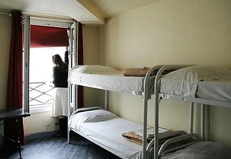 Aloha Hostel Eiffel Tower by Hiphophostels Paris, Frankreich