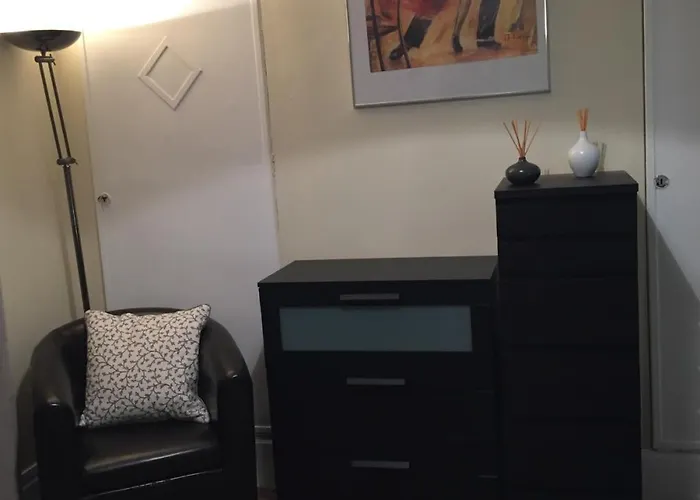Appartement Dans Le Marais Parigi, Francia
