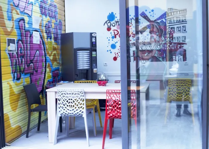 Jacobs Inn Hostel Paris, Frankreich