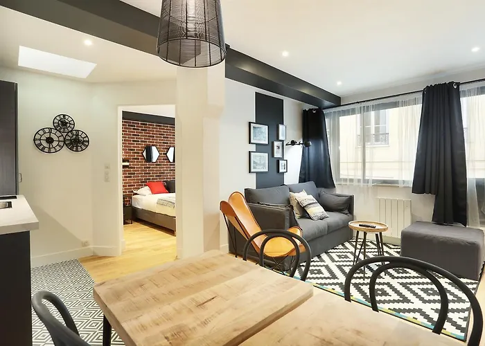 Rent A Room - Residence Blanche París, Francia