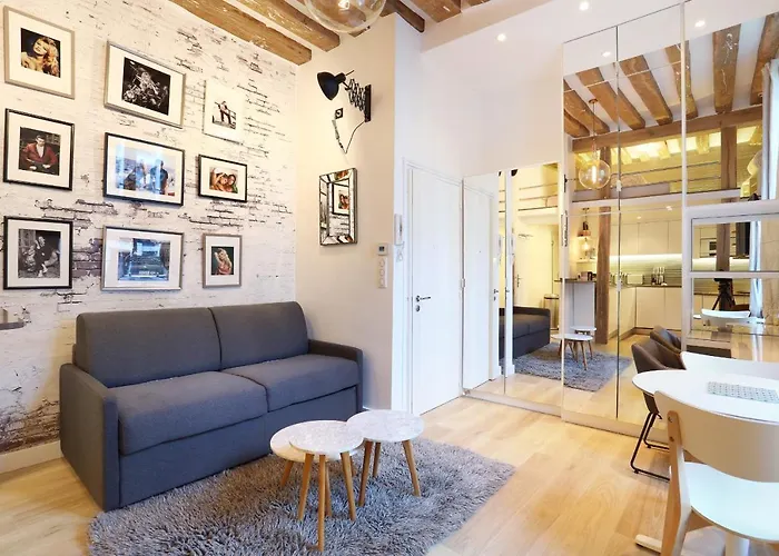 Résidence Le Marais by Studio prestige Parigi, Francia
