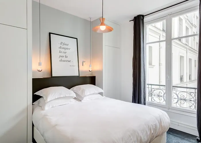 Habitat Parisien - Drouot Luxe Appartement, Frankrijk