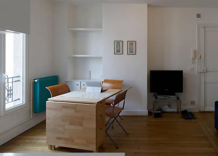Quiet Apartment Near Montmartre Parigi, Francia