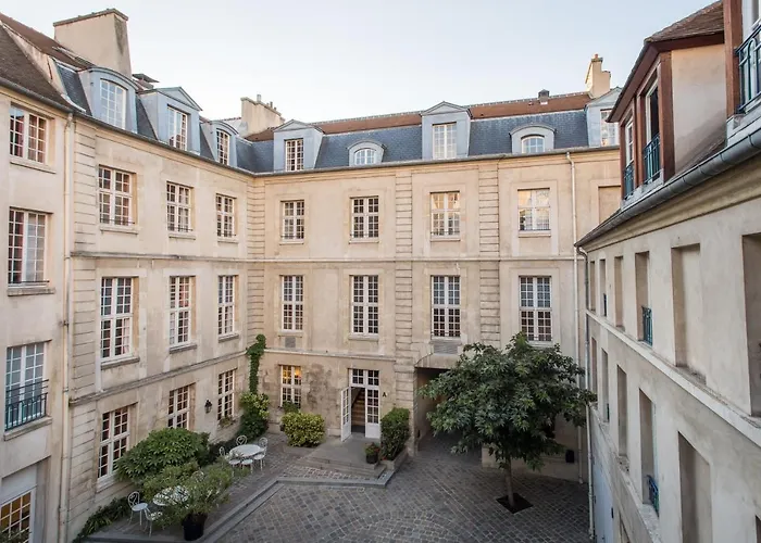 Mije Marais Hostel Paris, Prancis