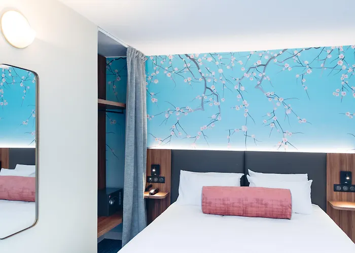 Hotel Bleu De Grenelle - Tour Eiffel