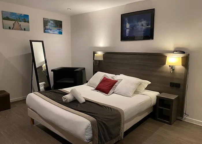 Luxor Bastille Hotel