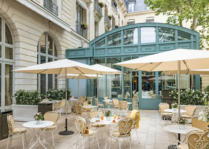 Ritz Paris