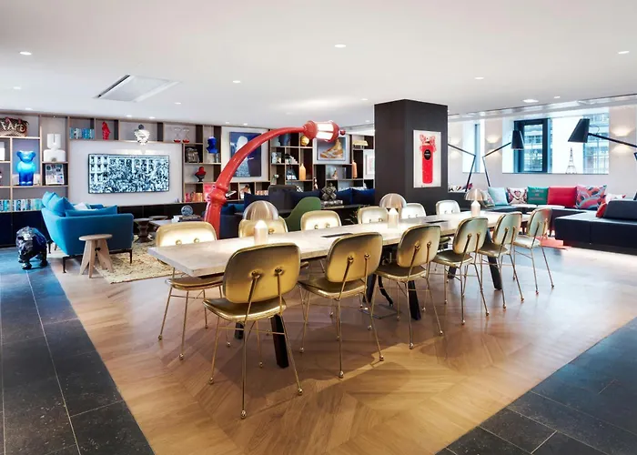 citizenM Paris Champs-Élysées