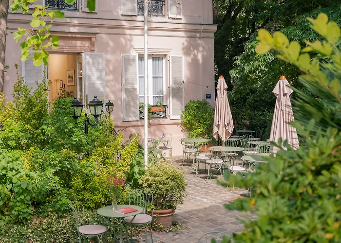 Hotel Des Grandes Ecoles